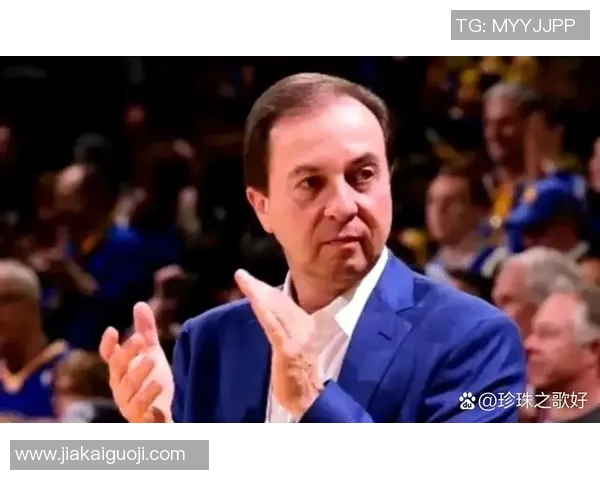 重建周期已定?拉科布未来两年会全力冲冠 短期内根本没人能替代库里 重建周期已定?拉科布未来两年会全力冲冠 短期内根本没人能替代库里