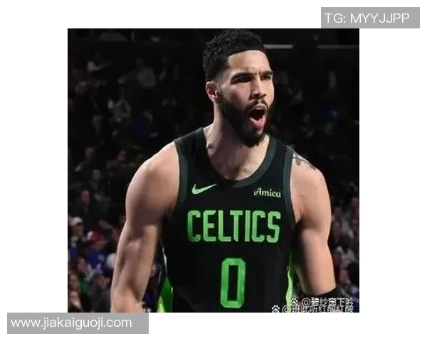 塔图姆轻松过掉大洛 双手炸筐引燃全场